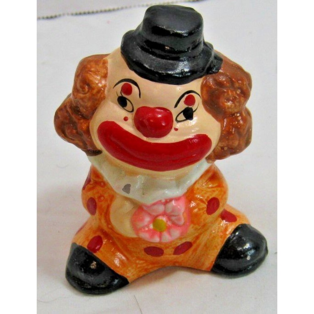 Vintage Handpainted CLOWN Ceramic Figurine 3.25" x 2.5" SRI LANKA Orange Flower